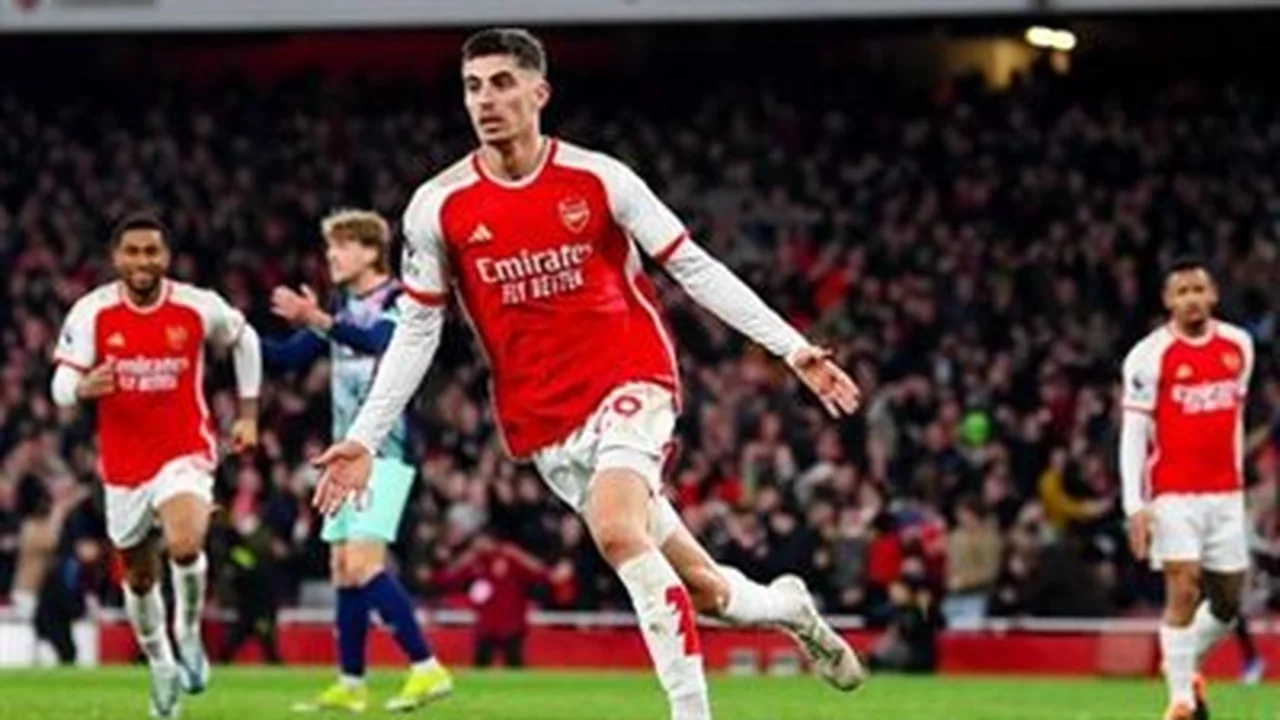 قمة لندن المرتقبة.. موعد مباراة آرسنال وبرينتفورد في الدوري الإنجليزي والقنوات الناقلة للحدث